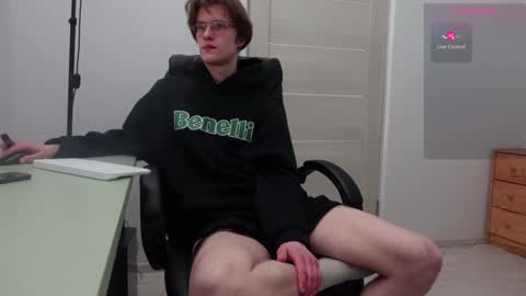 tom online show from January 27, 2:31 am