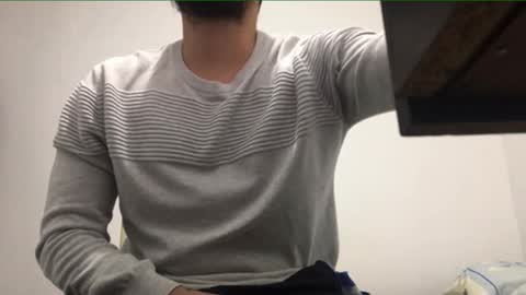 tom_coll online show from March 1, 12:01 am