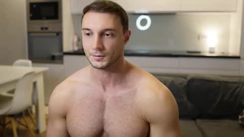 Tom online show from November 17, 6:19 am