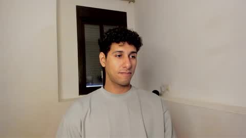 Tom online show from April 8, 12:49 pm