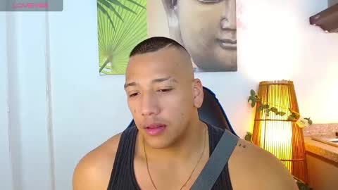 Tom muscle1 online show from January 22, 6:10 pm