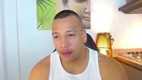 Tom muscle1 online show from February 14, 11:53 am