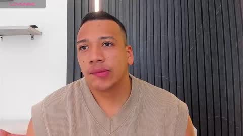 Tom muscle1 online show from September 12, 11:54 am