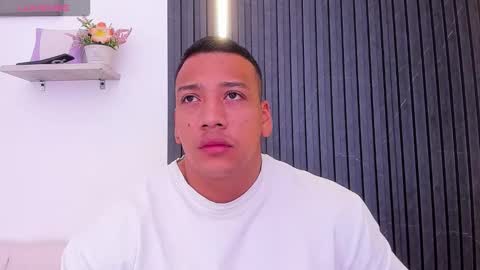 Tom muscle1 online show from September 19, 11:55 am