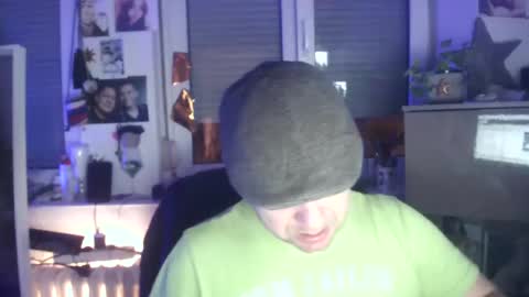 tomame_ online show from December 2, 1:58 am