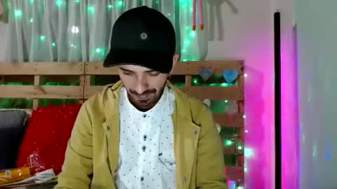 Snapshot of tomas_gerauld chatting on February 3, 2:53 am tomas gerauld. make me happy with 10000 tokens online show from February 3, 2:53 am