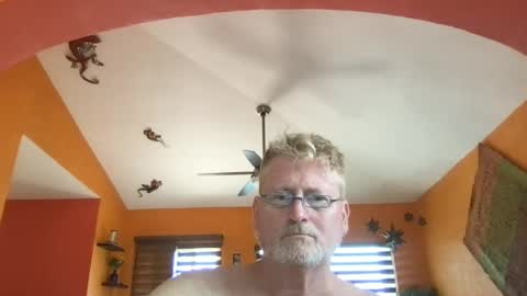 Hola online show from July 2, 6:36 pm