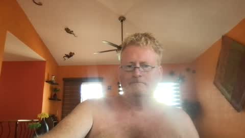 Hola online show from July 21, 11:51 pm