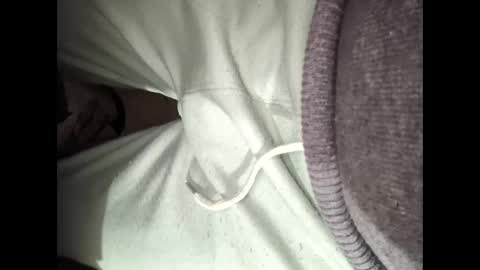 Snapshot of tomasturbador121 chatting on April 15, 7:21 pm tomasturbador121 online show from April 15, 7:21 pm