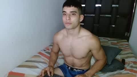 tomaz_18 online show from April 14, 5:30 pm