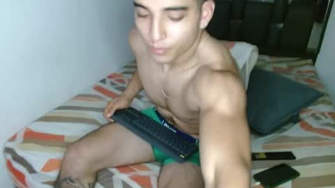 tomaz_18 online show from April 27, 2:04 pm
