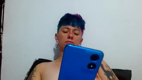 Blue online show from June 9, 6:41 pm