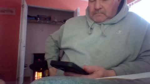 Snapshot of tomcat4848 chatting on January 12, 7:19 pm tomcat4848 online show from January 12, 7:19 pm