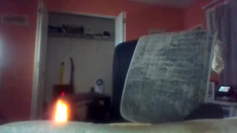 Snapshot of tomcat4848 chatting on February 18, 1:56 am tomcat4848 online show from February 18, 1:56 am