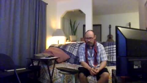 sirmuggsalot online show from April 15, 6:31 am