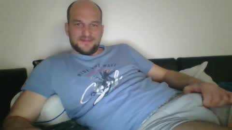 tome55555 online show from February 12, 9:32 pm