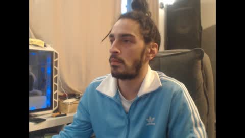 Snapshot of tomentomo chatting on December 16, 7:58 am Tont online show from December 16, 7:58 am