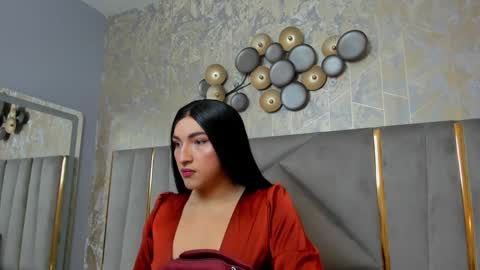 Snapshot of tomlondon_ chatting on January 26, 11:39 am online show from January 26, 11:39 am