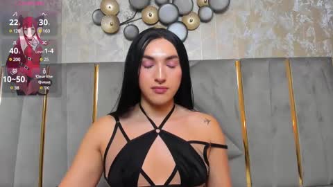 Snapshot of tomlondon_ chatting on February 26, 5:50 pm online show from February 26, 5:50 pm