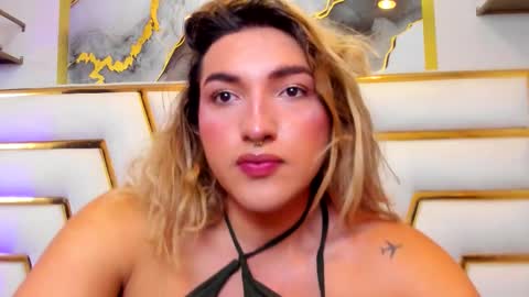   online show from December 17, 2:23 pm