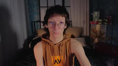 Tommie online show from November 30, 5:11 am