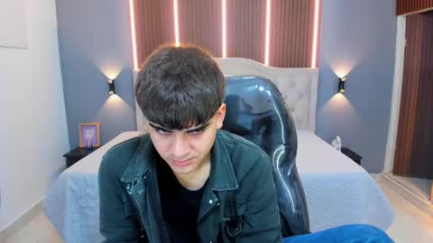 Tommy  online show from October 5, 3:38 am