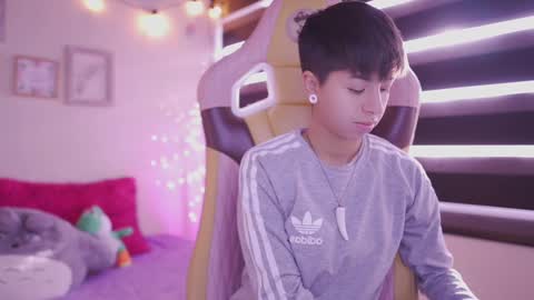 Blue  online show from March 10, 12:15 pm