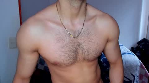 Twitter BreddTommy IG tommy bredd online show from March 9, 6:56 pm