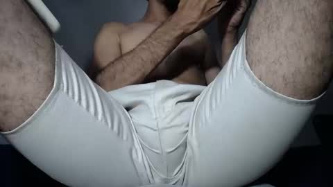   Thomas    online show from January 10, 8:04 pm