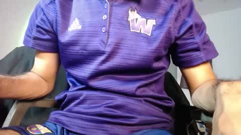   Thomas    online show from January 15, 11:30 pm