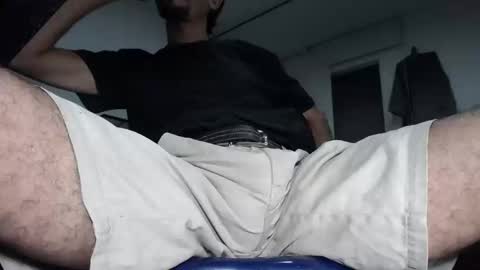   Thomas    online show from February 20, 10:59 pm