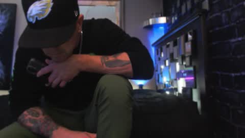 Tommy online show from December 16, 9:53 pm