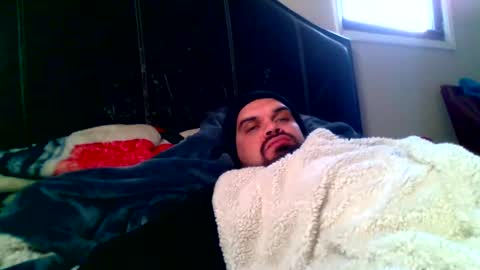 Snapshot of tommy_mackz chatting on December 26, 12:03 am tommy mackz online show from December 26, 12:03 am