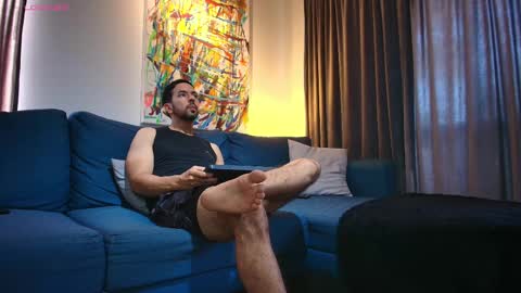 tommy_raym0ndg online show from March 21, 2:53 pm