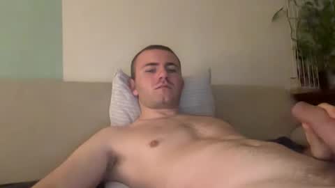 tommyflash_tut online show from October 17, 7:27 pm