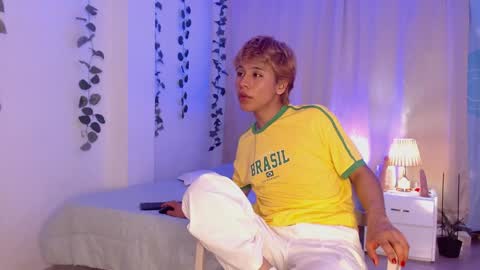 Tommy Foxboy online show from January 21, 11:02 pm