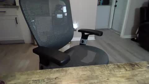 Snapshot of tommyreno6969 chatting on February 26, 8:48 am tommyreno6969 online show from February 26, 8:48 am