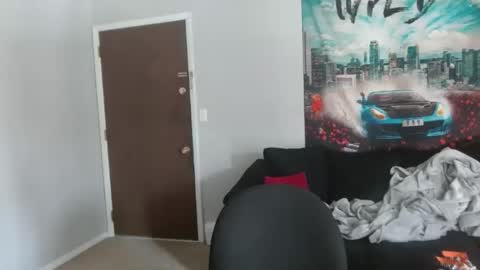 Tommy Strokes online show from December 15, 5:06 pm