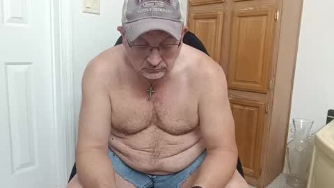 Snapshot of tommyturner88 chatting on March 29, 4:51 pm Tommy online show from March 29, 4:51 pm