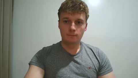 tomsky2703 online show from November 20, 5:45 pm