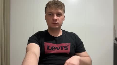 tomsky2703 online show from April 14, 8:04 pm