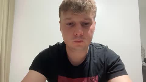 tomsky2703 online show from April 15, 6:59 pm