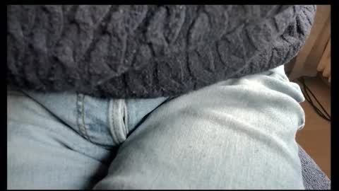 Tom online show from October 30, 3:13 pm