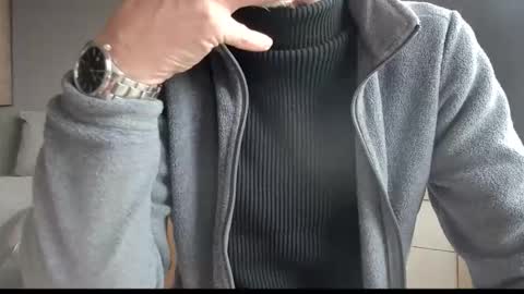 Tom online show from March 28, 10:04 am