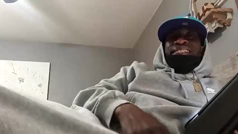 tomuchwauce1 online show from February 24, 5:38 am