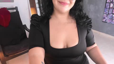 lady blue online show from January 6, 11:31 pm