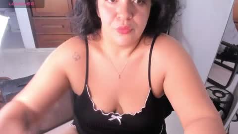 lady blue online show from July 17, 10:55 am