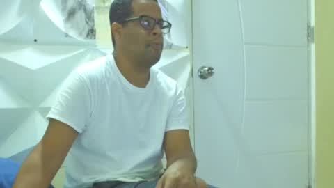 Antonio online show from February 6, 12:26 pm