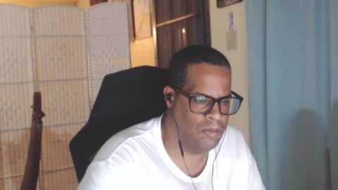 Antonio online show from May 24, 2:27 am