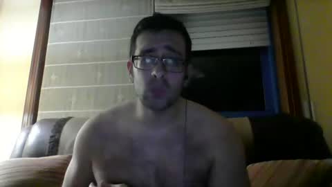 toni640128 online show from March 9, 2:26 am